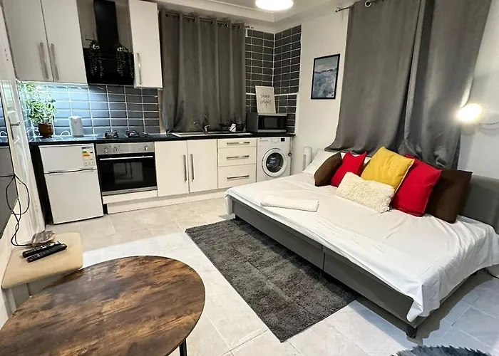 One Bedroom Flat Bell Street